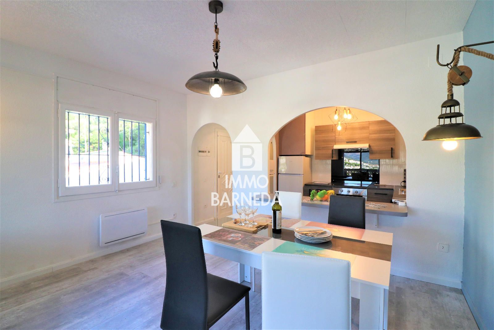 Appartement rénové avec vue sur la mer et licence touristique à Puig Rom