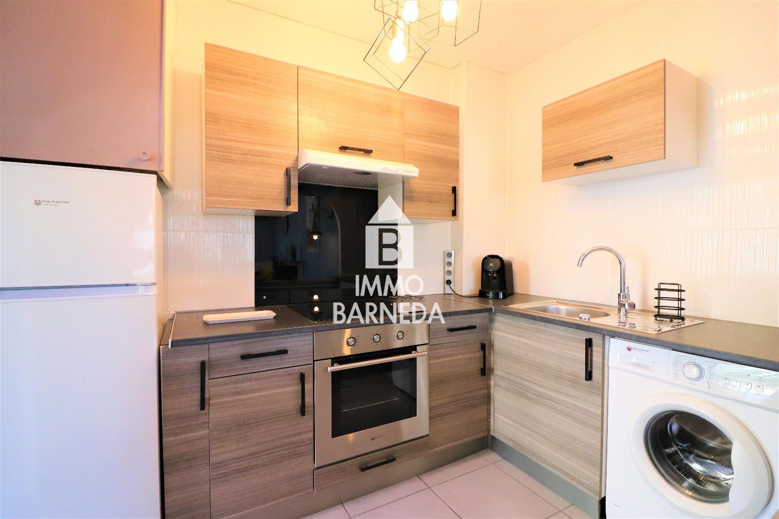 Appartement rénové avec vue sur la mer et licence touristique à Puig Rom