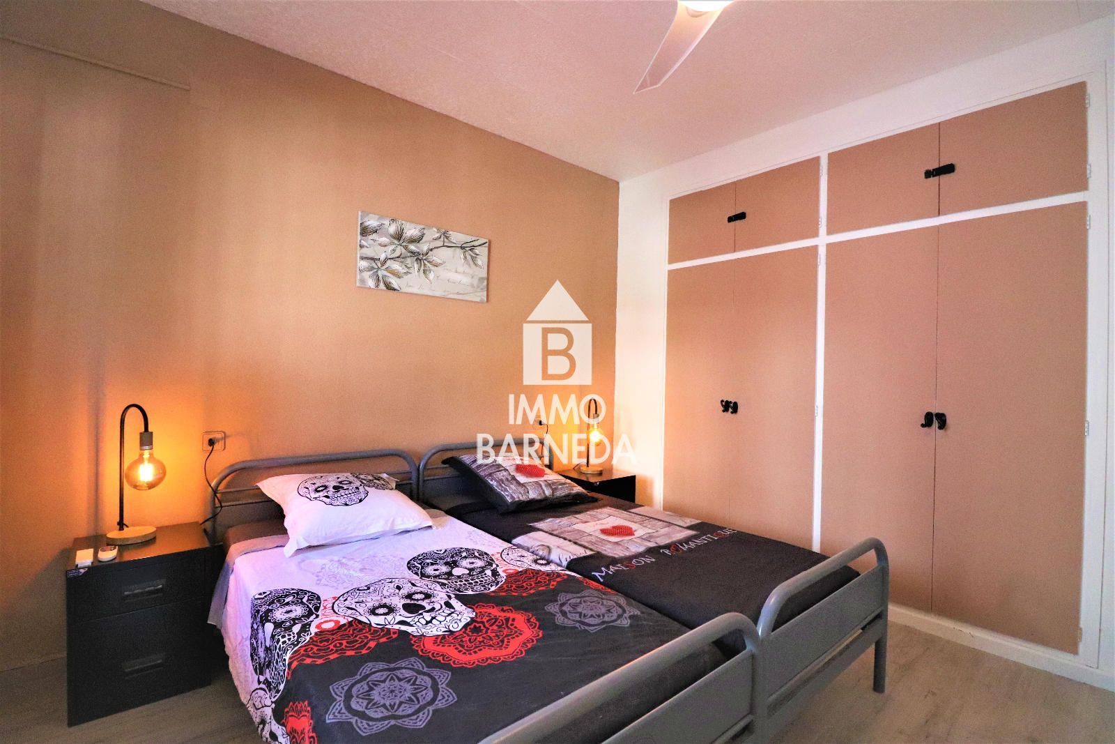 Appartement rénové avec vue sur la mer et licence touristique à Puig Rom