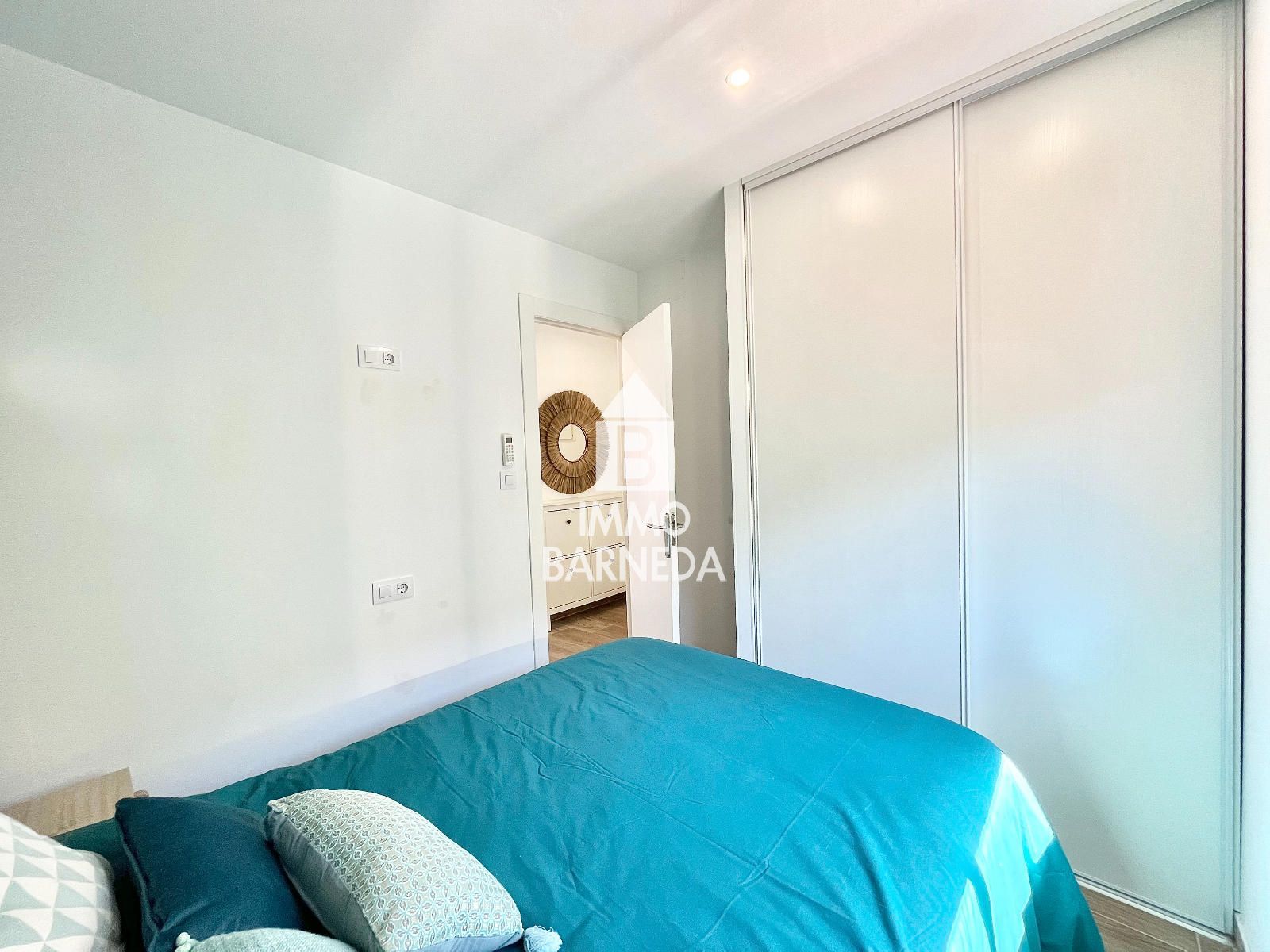 Appartement rénové avec vue mer, terrasse, studio indépendant et licence touristique – 2ème môle, Roses