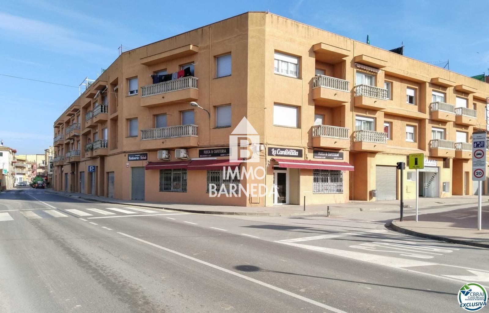 Local Comercial en venta Sant Pere Pescador, Girona. Ref: 3900. Immo Barneda
