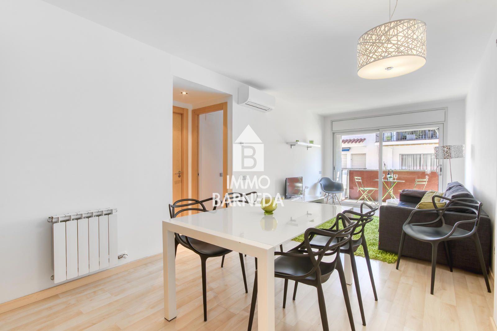 ✨ Modern apartament amb pàrquing al centre de Roses, a només 600 m del mar