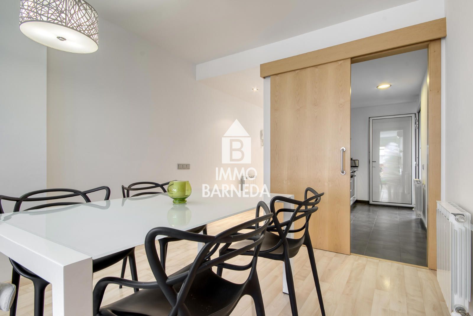 ✨ Modern apartament amb pàrquing al centre de Roses, a només 600 m del mar