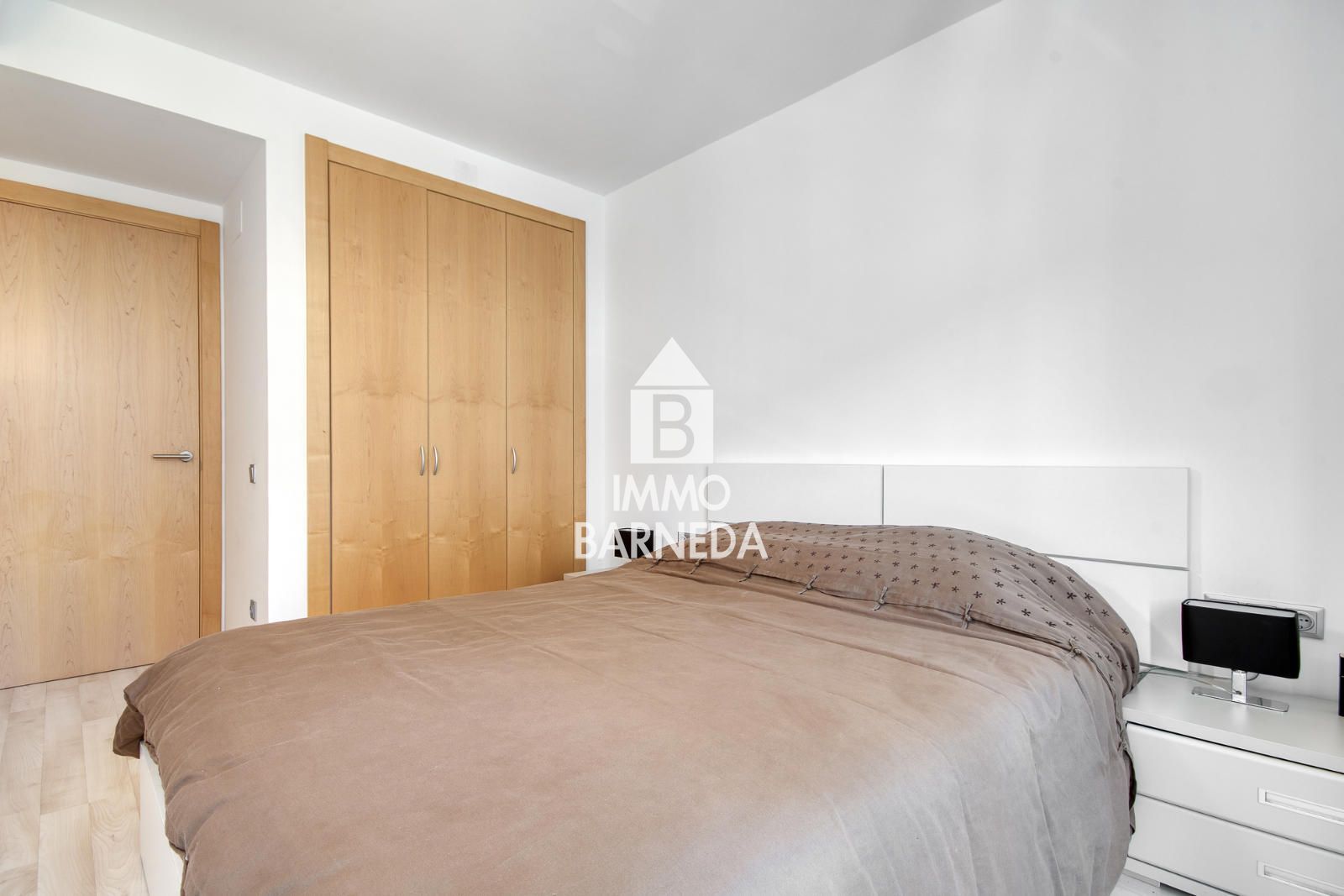 ✨ Modern apartament amb pàrquing al centre de Roses, a només 600 m del mar