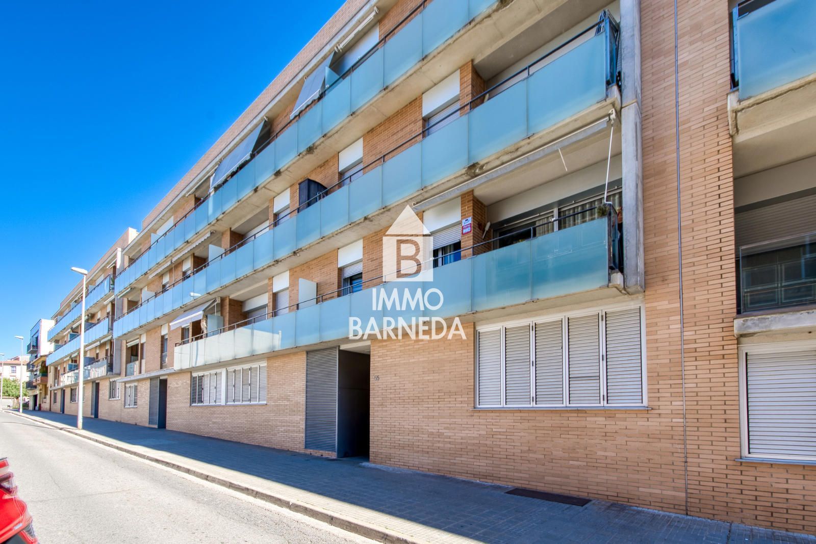 ✨ Modern apartament amb pàrquing al centre de Roses, a només 600 m del mar