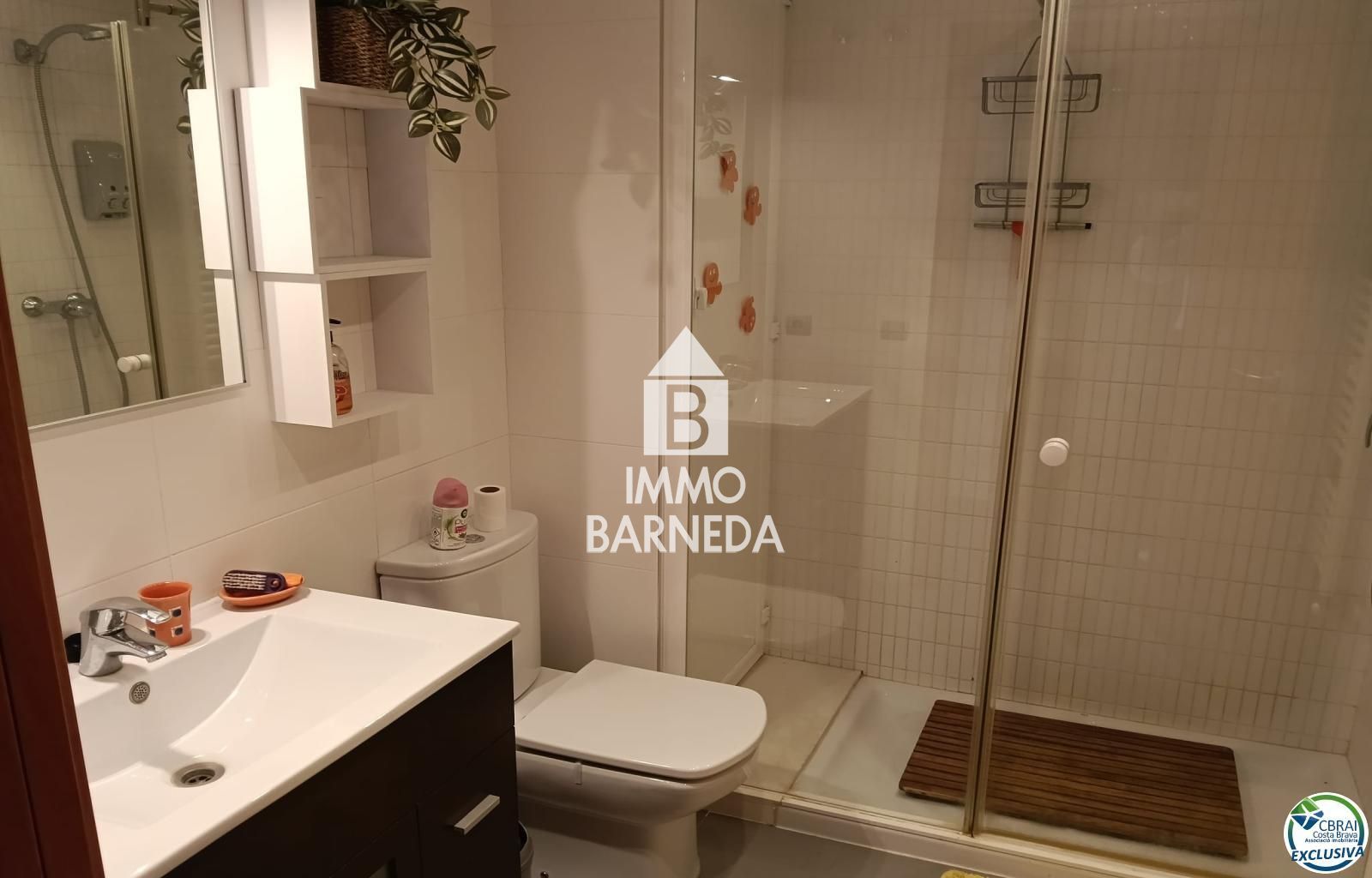 Atico ideal para vivir en el centro de Rosas