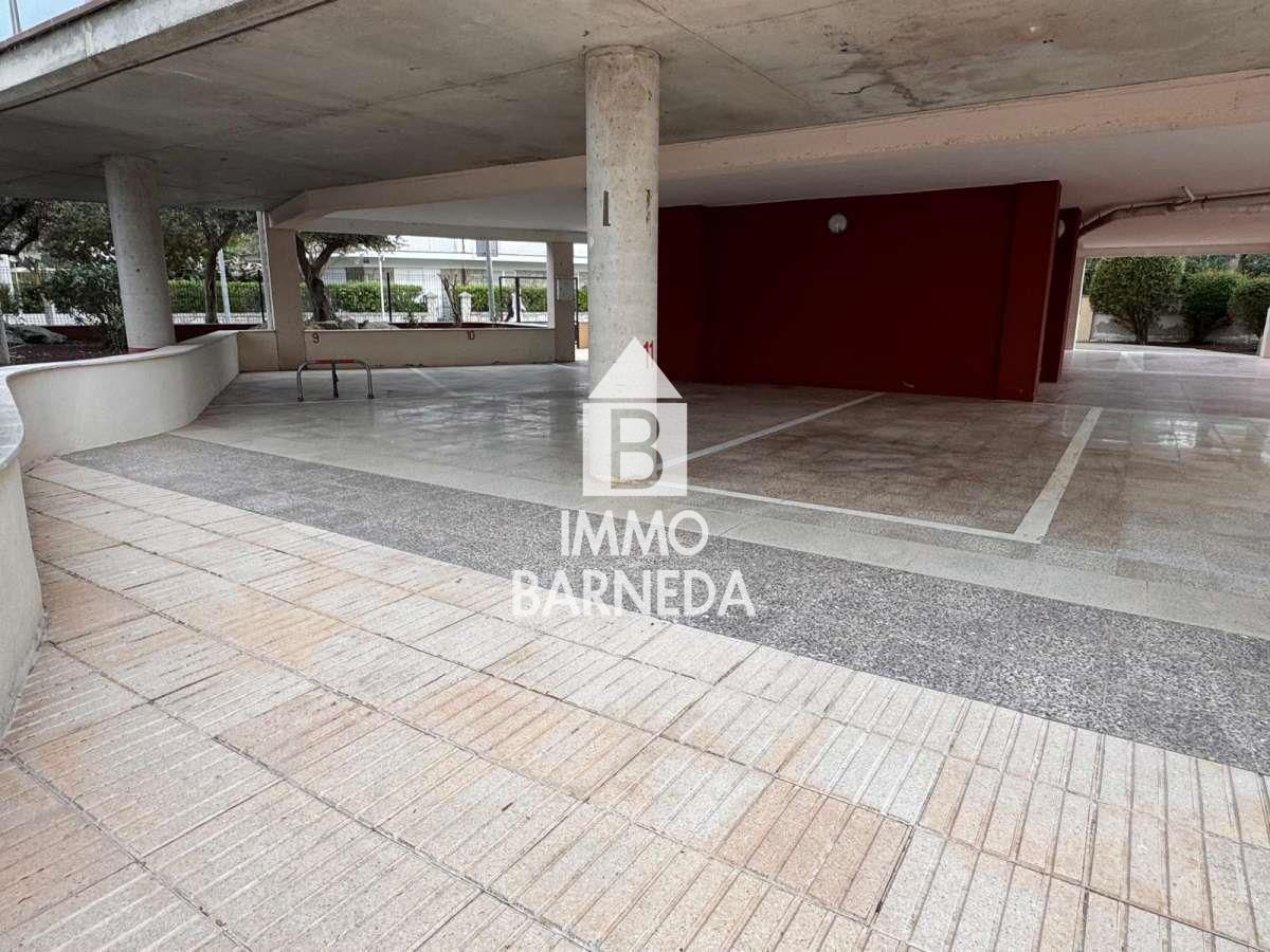 Plaza de aparcamiento en venta - Centro Comercial Santa Margarita