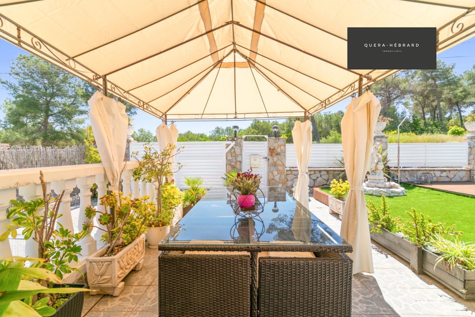 Pergola