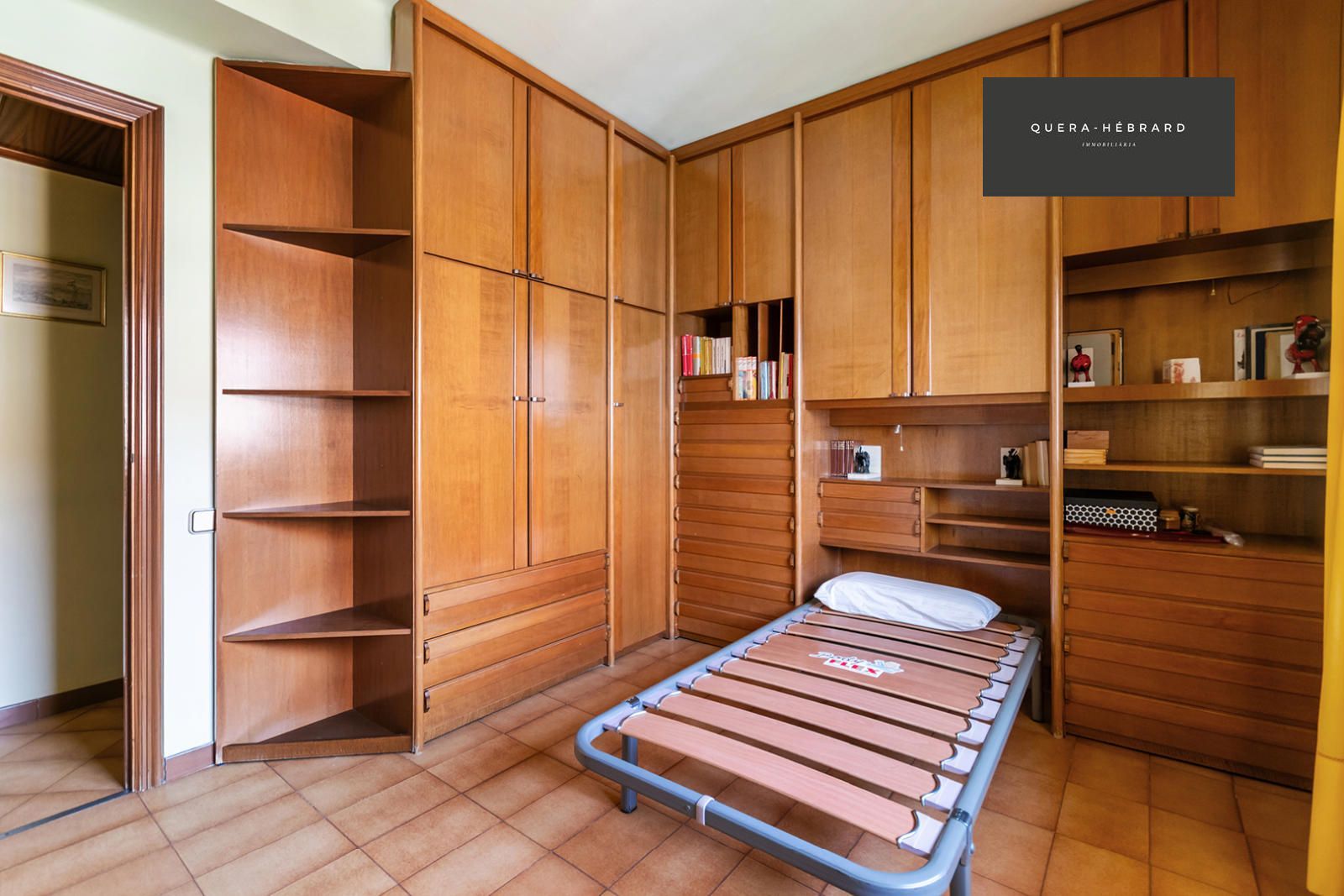 Dorm 2