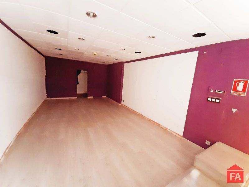 Local Comercial en alquiler El Vendrell, Tarragona. Ref: 4254. FINCAS ARMENGOL