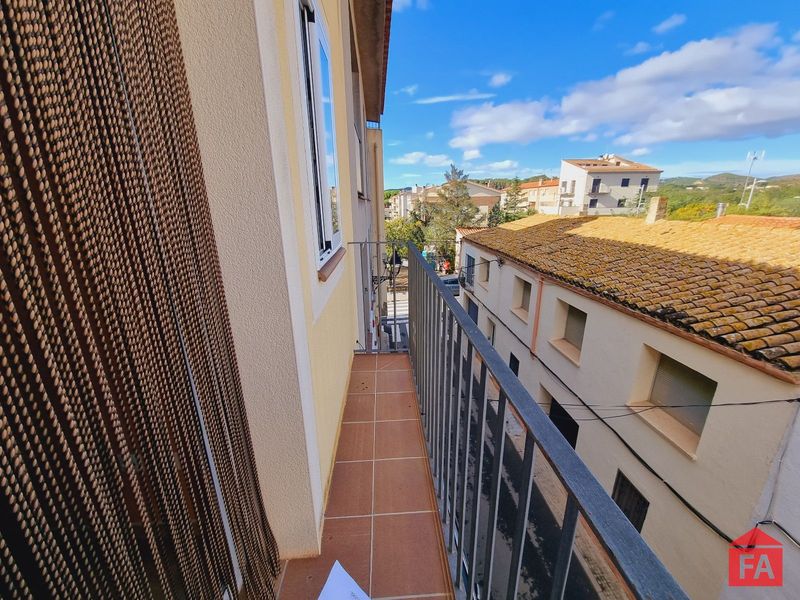 Adosado en venta La Bisbal del Penedes, Tarragona. Ref: 4298. FINCAS ARMENGOL 