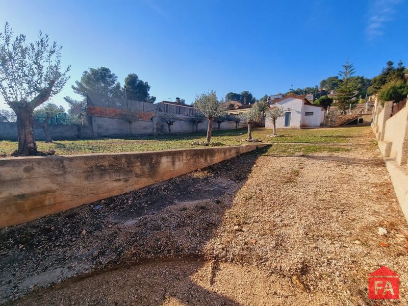 Parcela en venta La Bisbal del Penedes, Tarragona. Ref: 4326. FINCAS ARMENGOL