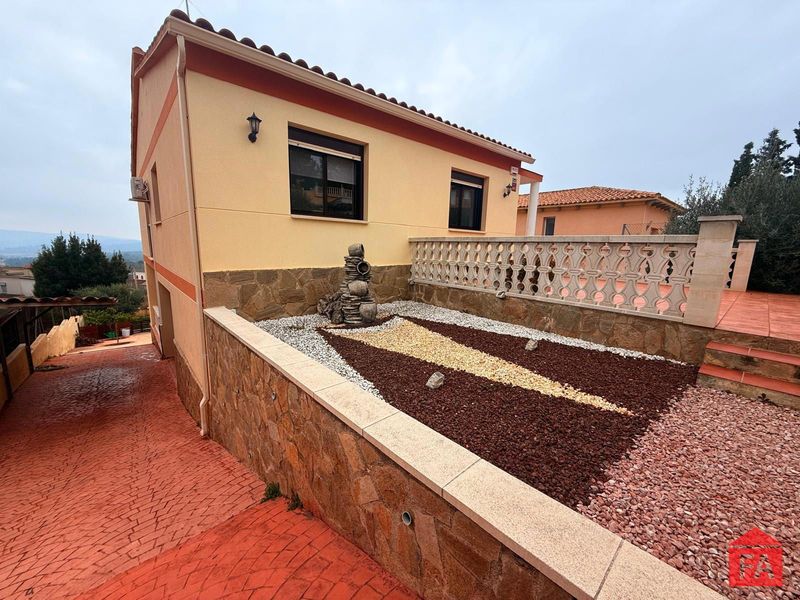 Casa en venta La Bisbal del Penedes, Tarragona. Ref: 4563. FINCAS ARMENGOL