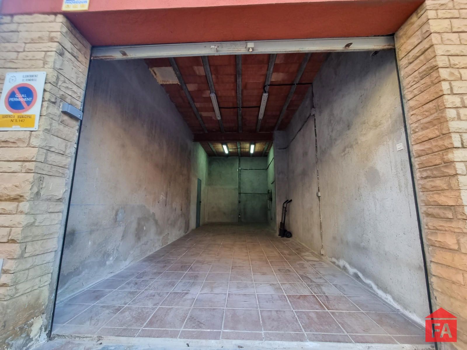 Local Comercial en venda El Vendrell, Tarragona. Ref: 4699. FINCAS ARMENGOL