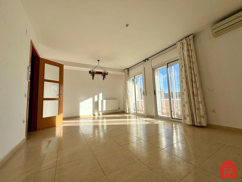 Adosado en venta Llorenç Del Penedes, Tarragona. Ref: 4702. FINCAS ARMENGOL