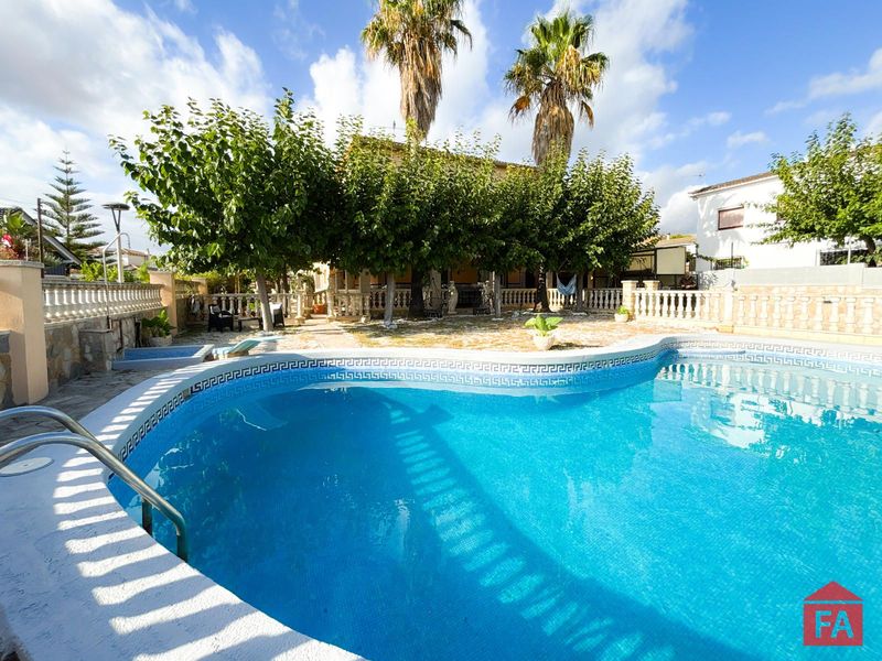 Casa en venta El Vendrell, Tarragona. Ref: 4742. FINCAS ARMENGOL 