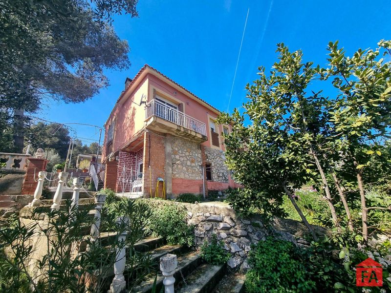 Casa en venta La Bisbal del Penedes, Tarragona. Ref: 4787. FINCAS ARMENGOL 