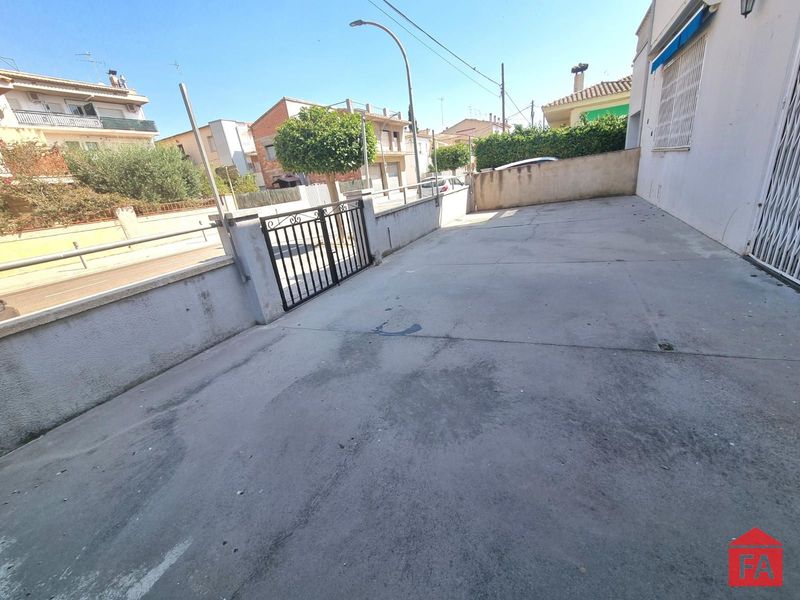 Local Comercial en venta Banyeres Del Penedes, Tarragona. Ref: 4856. FINCAS ARMENGOL 
