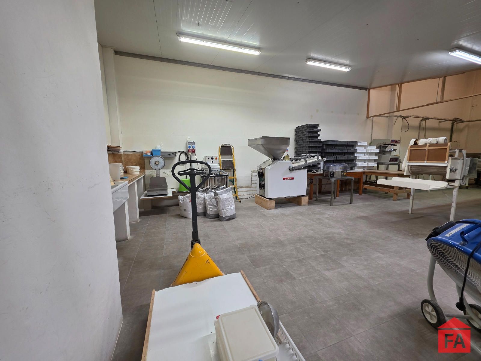 13096 El Vendrell, nave industrial con actividad en funcionamiento - Foto 16