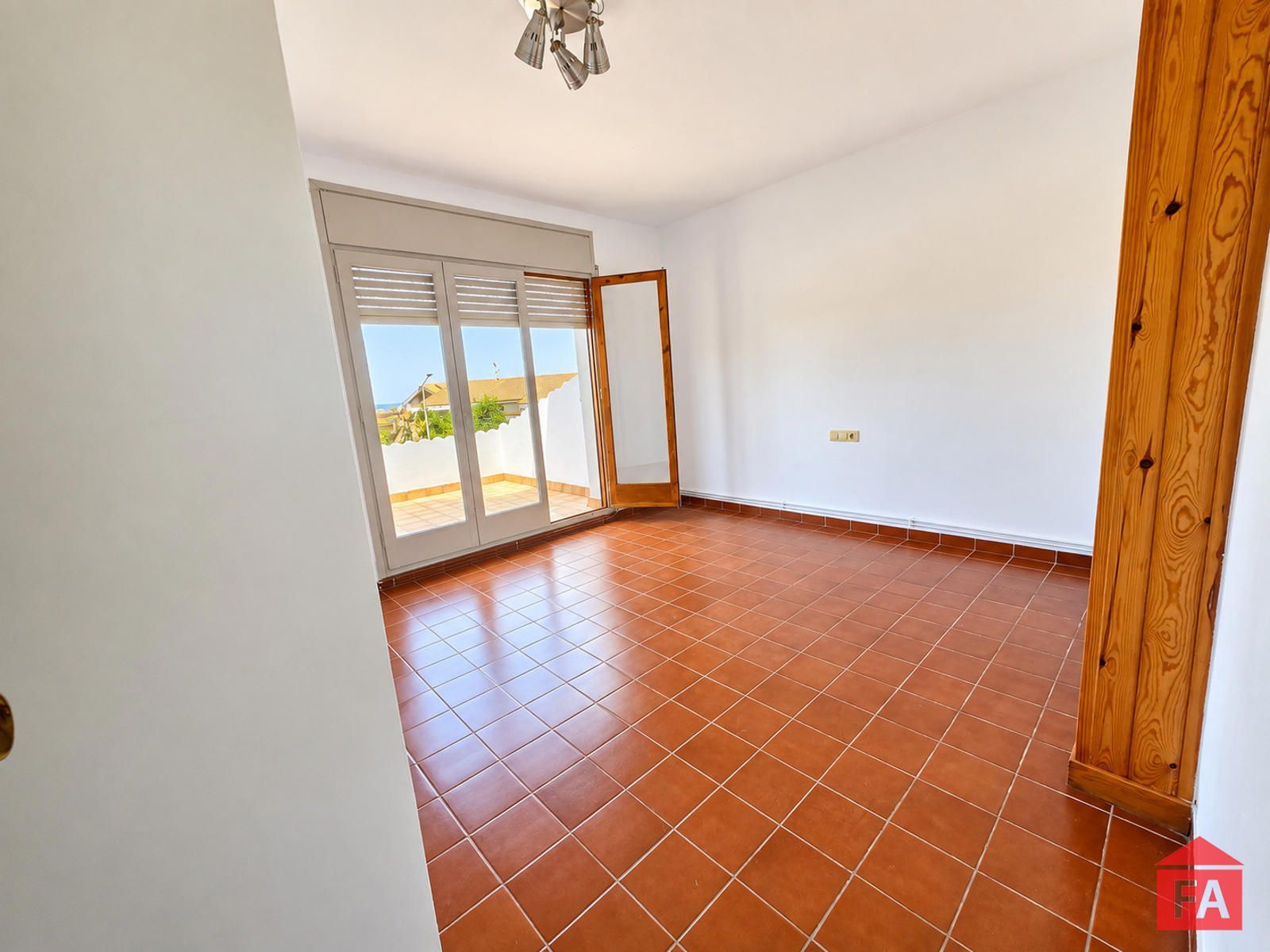 157090 El Vendrell Casa en alquiler con 4 habitaciones. - Foto 13