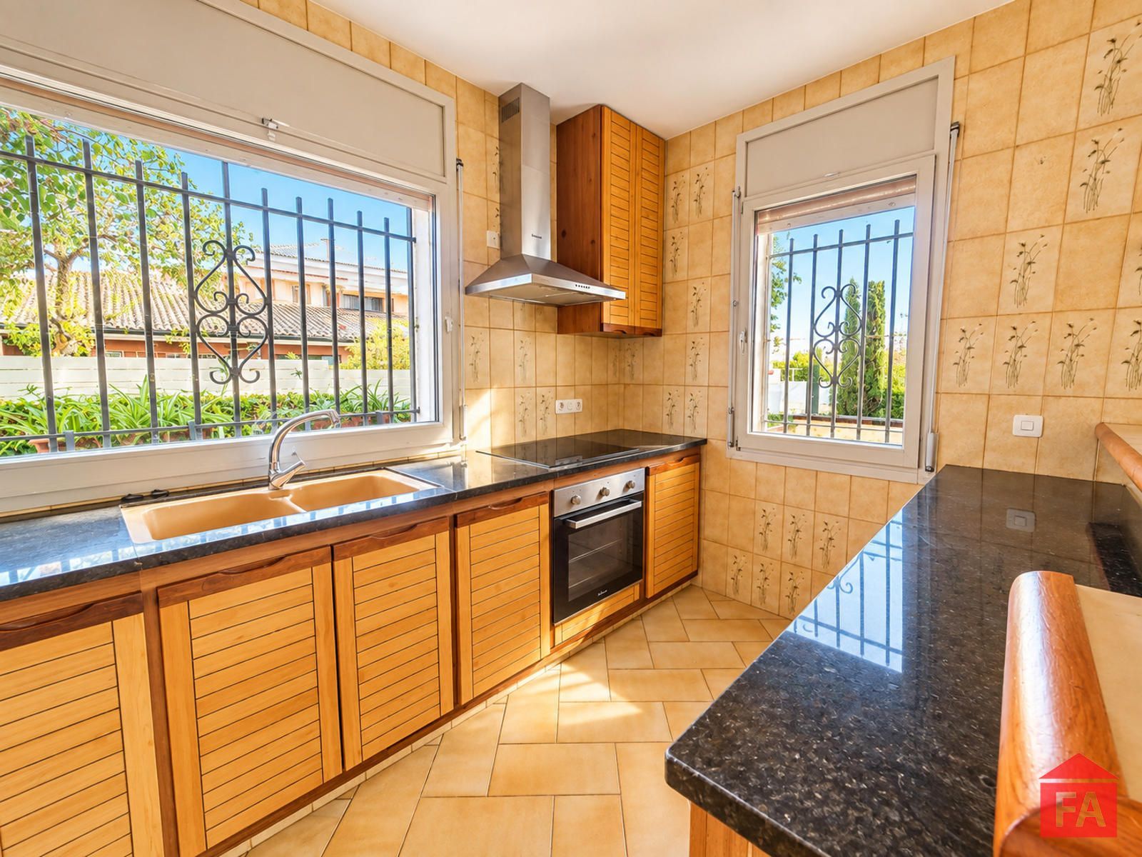157090 El Vendrell Casa en alquiler con 4 habitaciones. - Foto 3