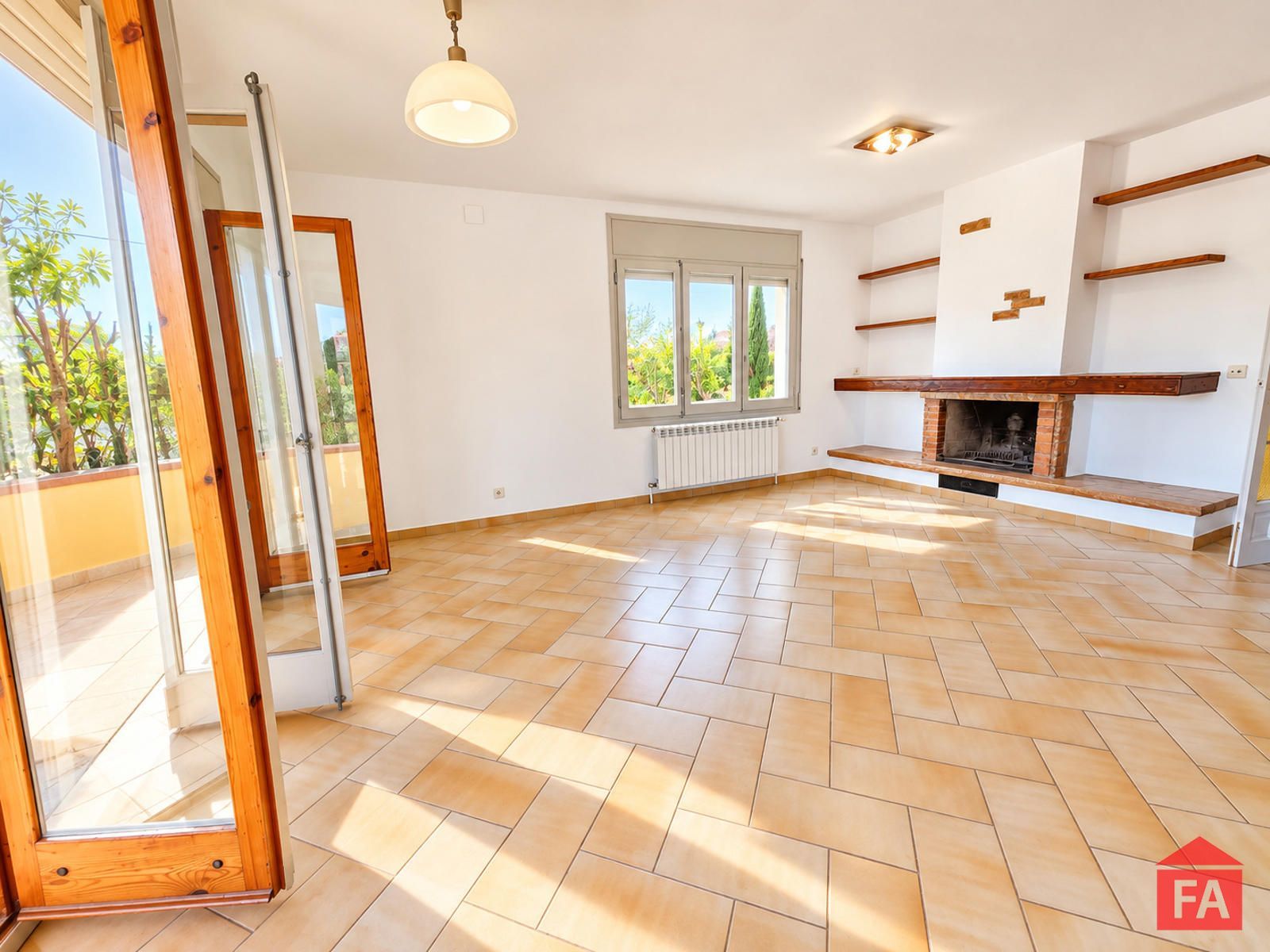 157090 El Vendrell Casa en alquiler con 4 habitaciones. - Foto 4