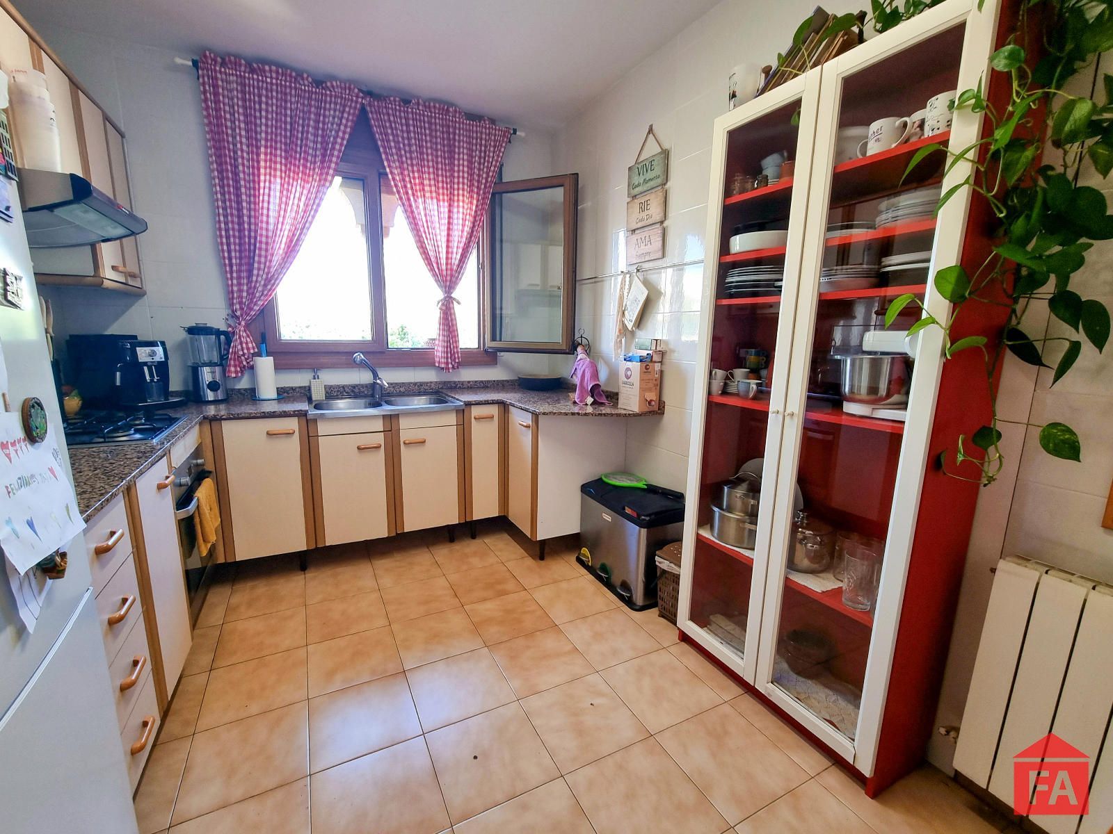 65953 Priorat de Banyeres, amplia casa en planta con 3 dormitorios - Foto 17