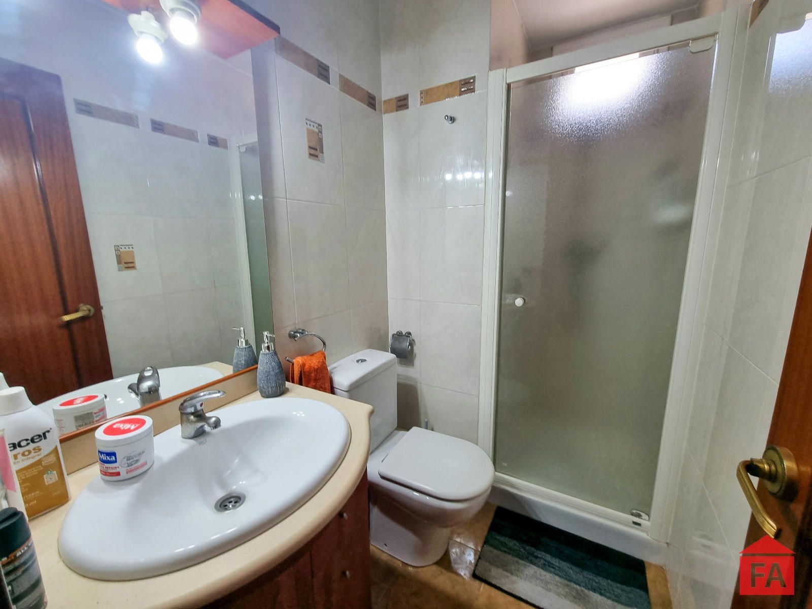 65953 Priorat de Banyeres, amplia casa en planta con 3 dormitorios - Foto 25