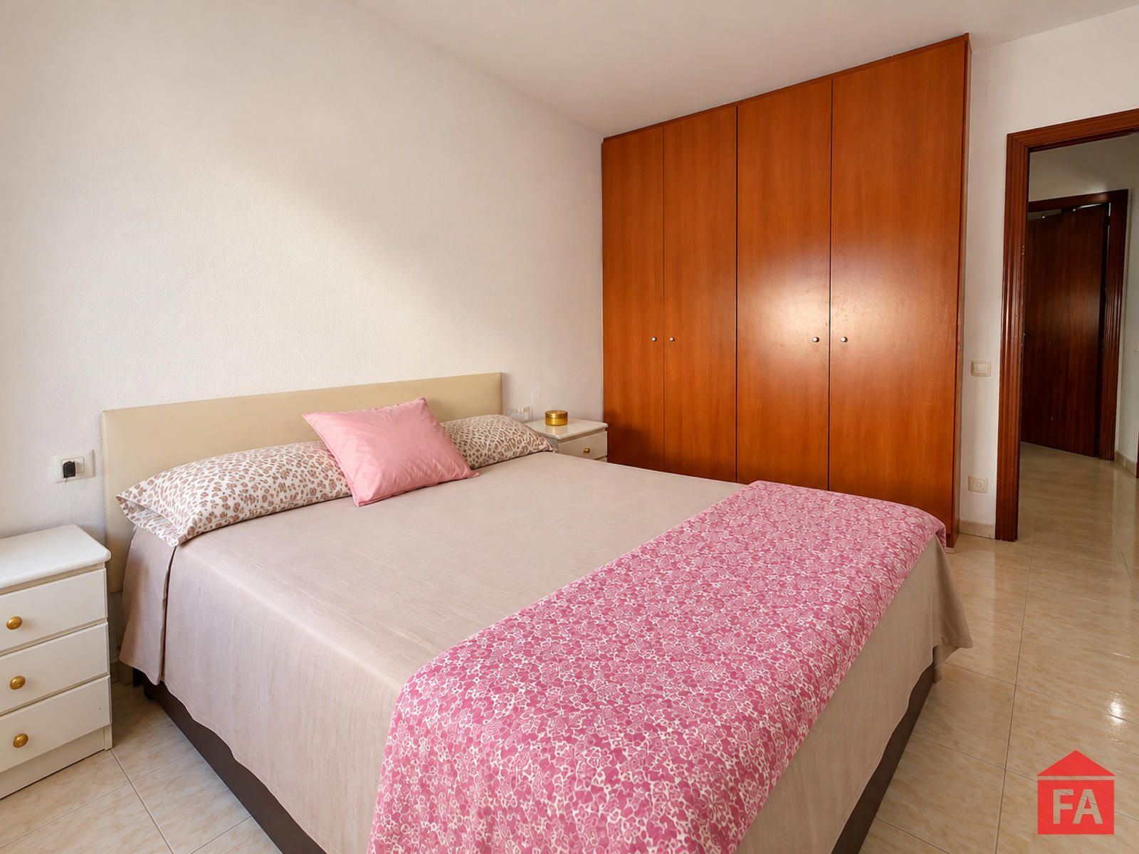 33464 El Vendrell Piso de 3 habitaciones con balcón - Foto 9