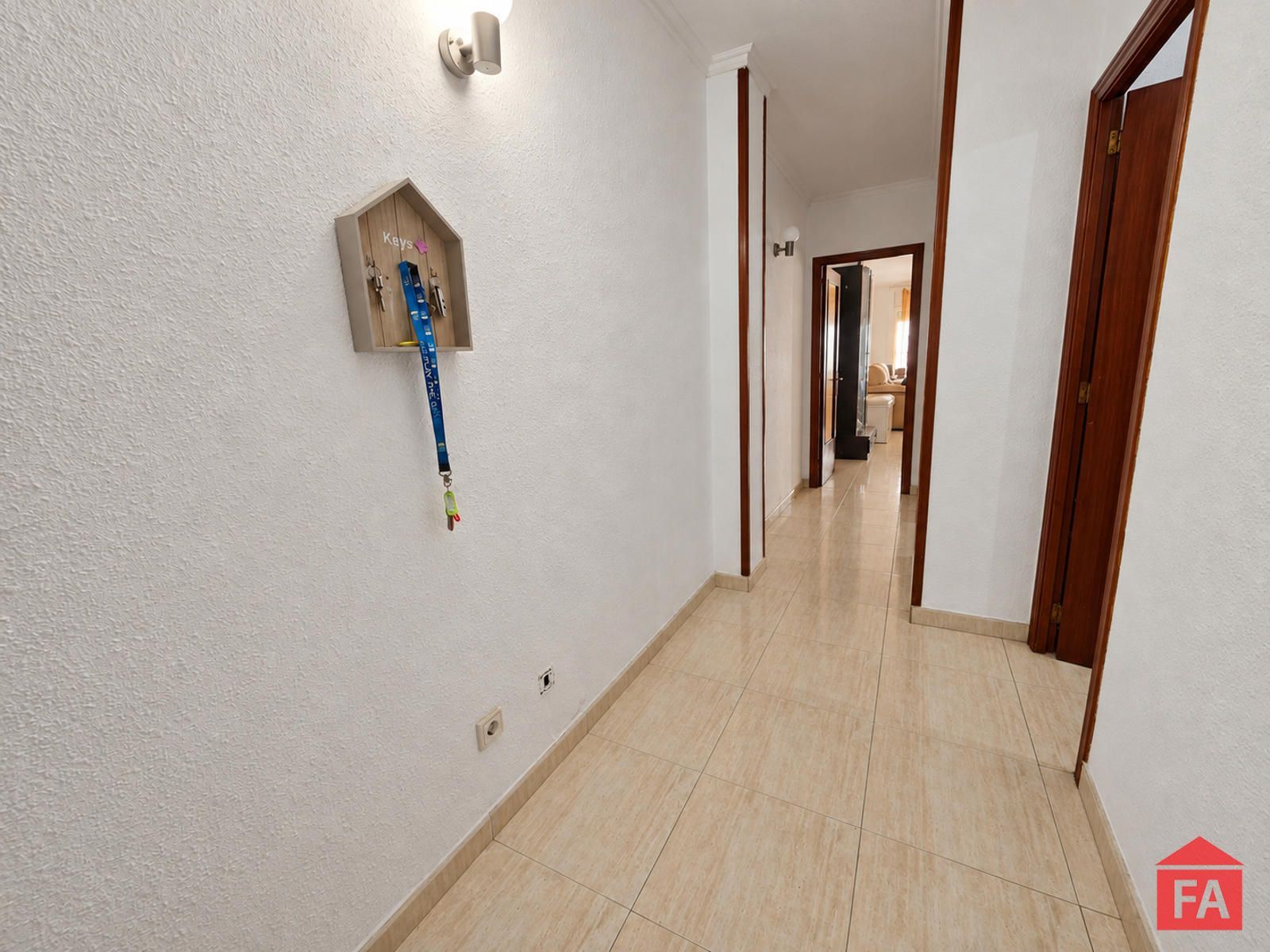 33464 El Vendrell Piso de 3 habitaciones con balcón - Foto 2