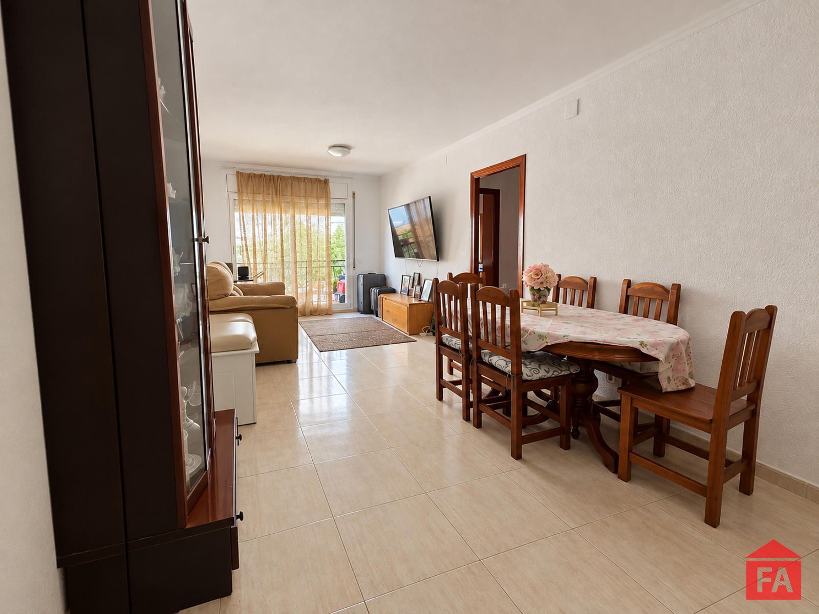 33464 El Vendrell Piso de 3 habitaciones con balcón - Foto 3