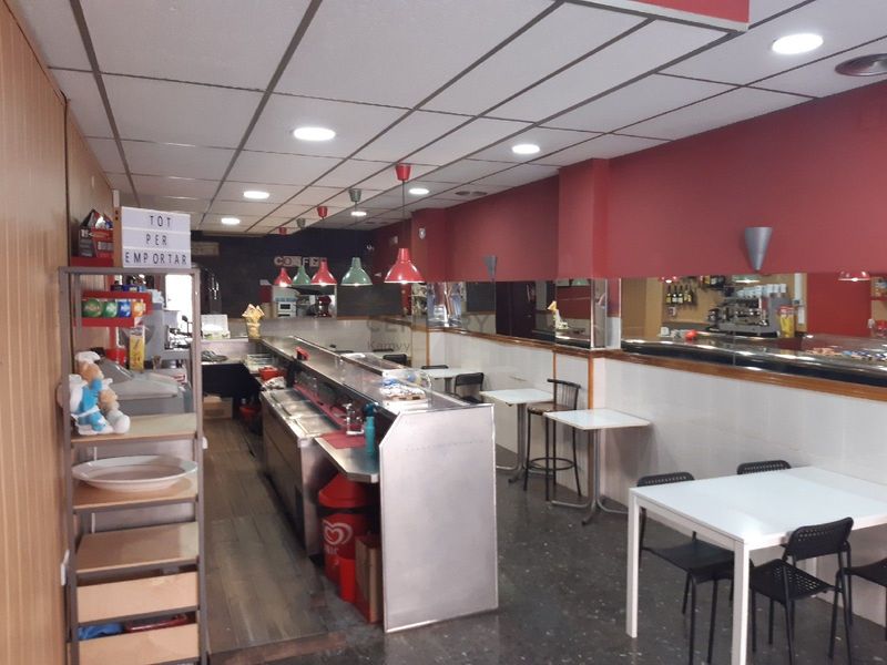 Restaurante en traspaso Barcelona. Ref: 1053. Kamvy