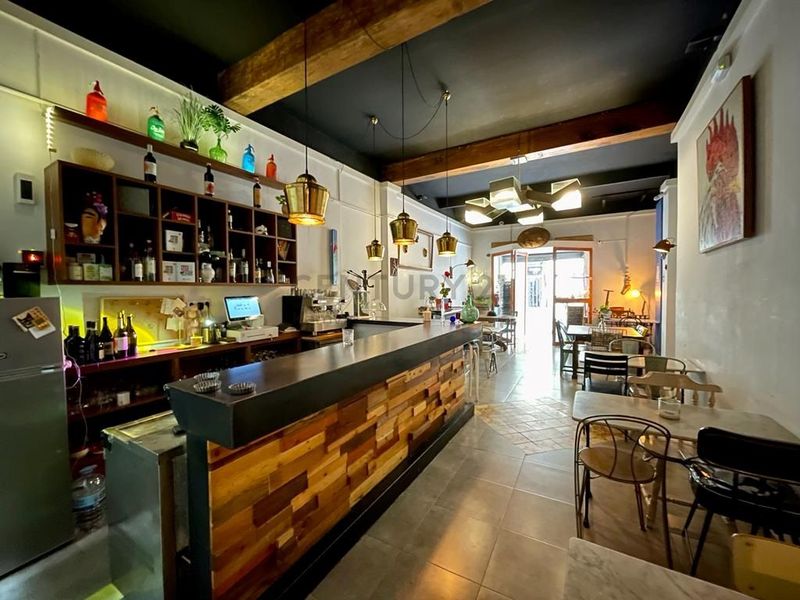 Restaurante en traspaso Barcelona. Ref: 1080. Kamvy