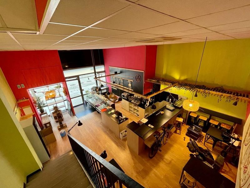 Cafeteria for trade sale Barcelona. Ref: 1110. Kamvy