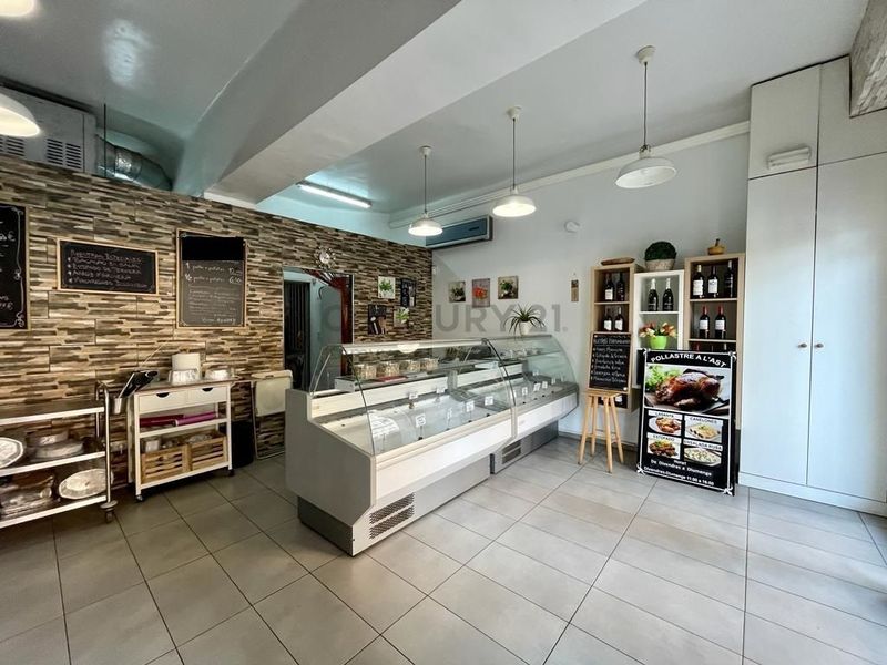 Comercial Premise for trade sale Santa Coloma de Gramenet, Barcelona. Ref: 1121. Kamvy