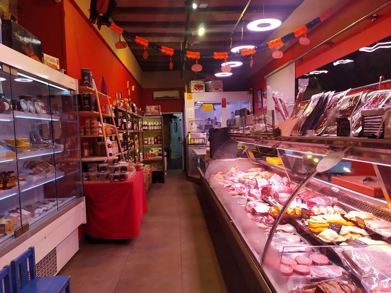 Comercial Premise for trade sale Barcelona. Ref: 1166. Kamvy