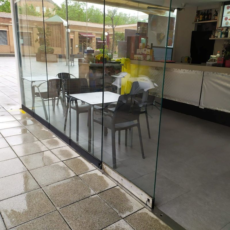 Restaurante en traspaso Barcelona. Ref: 1205. Kamvy