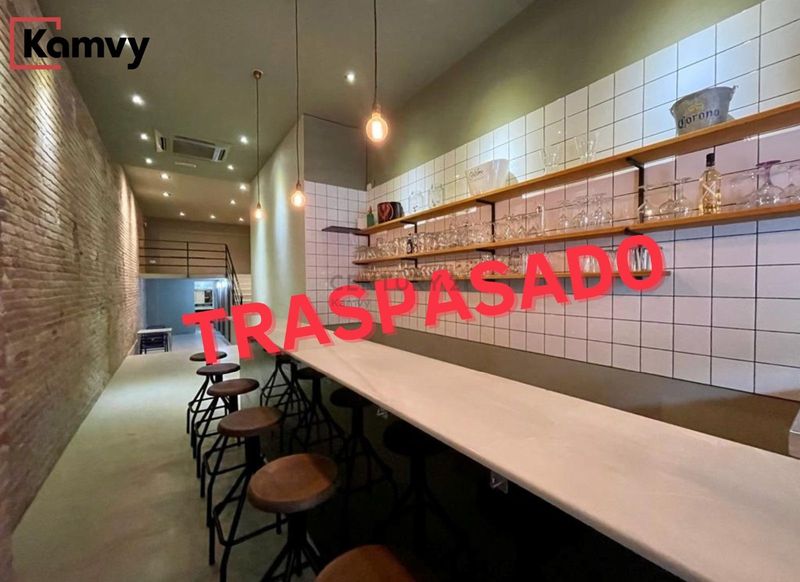 Pub for trade sale Barcelona. Ref: 1222. Kamvy