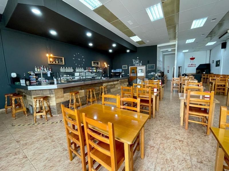 Restaurante en traspaso Caldes de Montbui, Barcelona. Ref: 1224. Kamvy