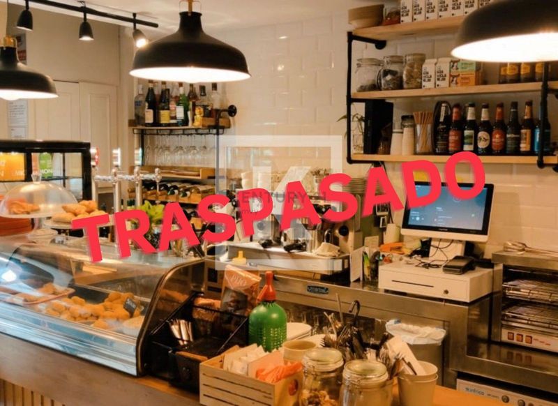 Pub for trade sale Barcelona. Ref: 1236. Kamvy