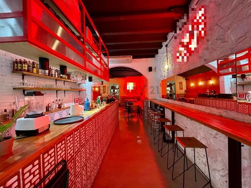 Restaurante en traspaso Barcelona. Ref: 1261. Kamvy