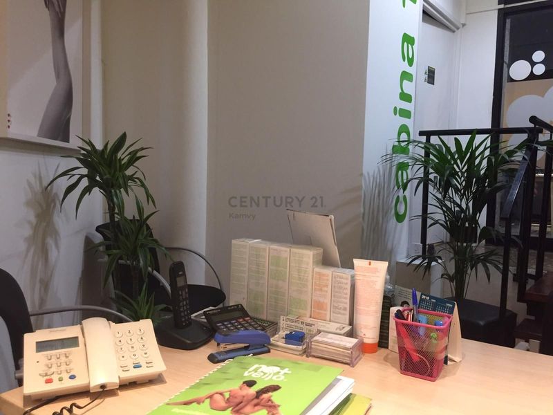 Comercial Premise for trade sale Barcelona. Ref: 1314. Kamvy