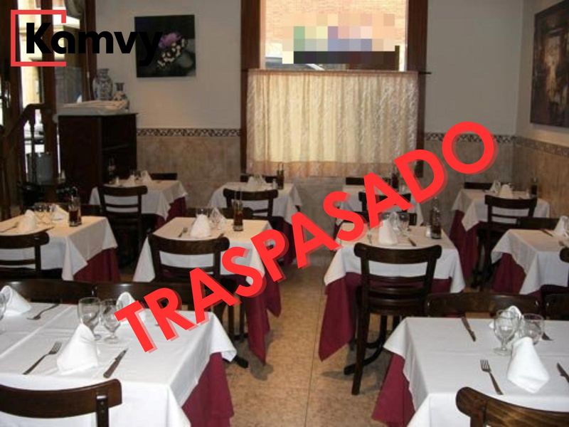 Restaurante en traspaso Barcelona. Ref: 1371. Kamvy