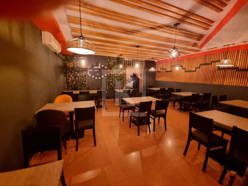 Restaurante en traspaso Barcelona. Ref: 1382. Kamvy