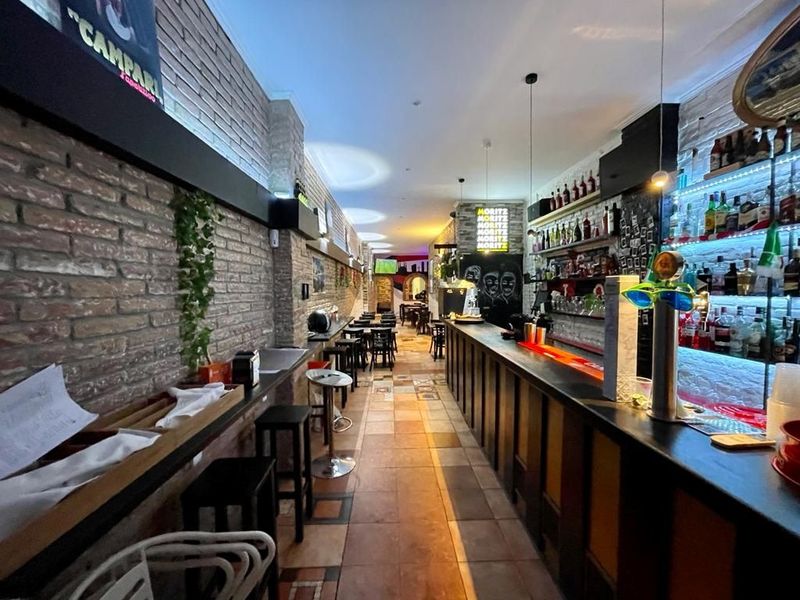 Restaurante en traspaso Barcelona. Ref: 1456. Kamvy