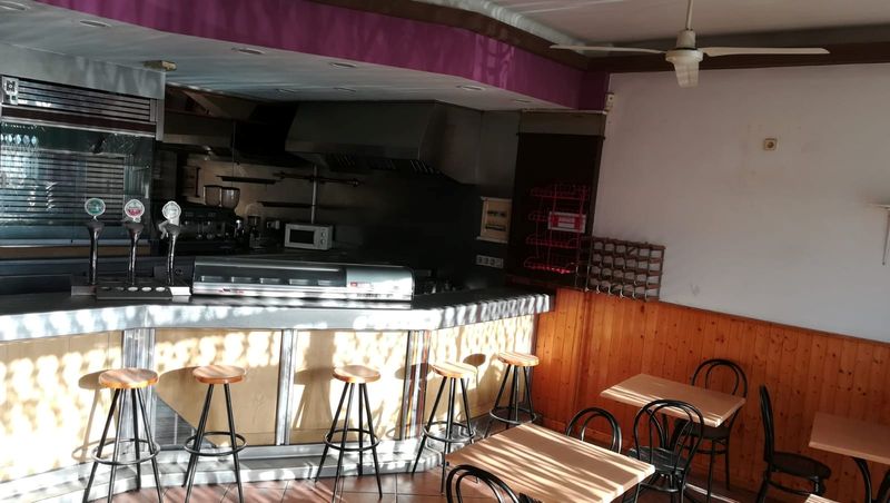 Pub for sale Badalona, Barcelona. Ref: 1502. Kamvy