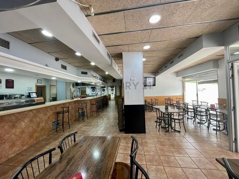 Restaurant for trade sale Ripollet, Barcelona. Ref: 1579. Kamvy