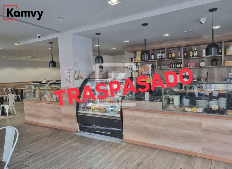Cafeteria for trade sale Barcelona. Ref: 1706. Kamvy