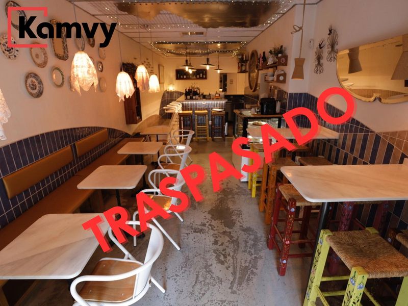 Bar en traspaso Barcelona. Ref: 1808. Kamvy