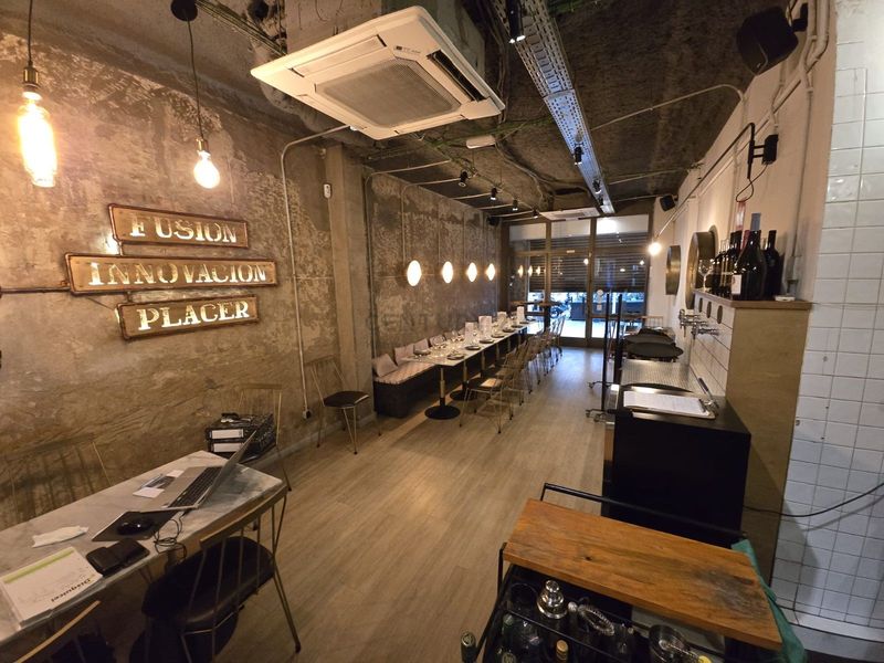 Restaurante en traspaso Barcelona. Ref: 1826. Kamvy